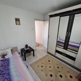 Berceni, Huedin, Straja, stradal